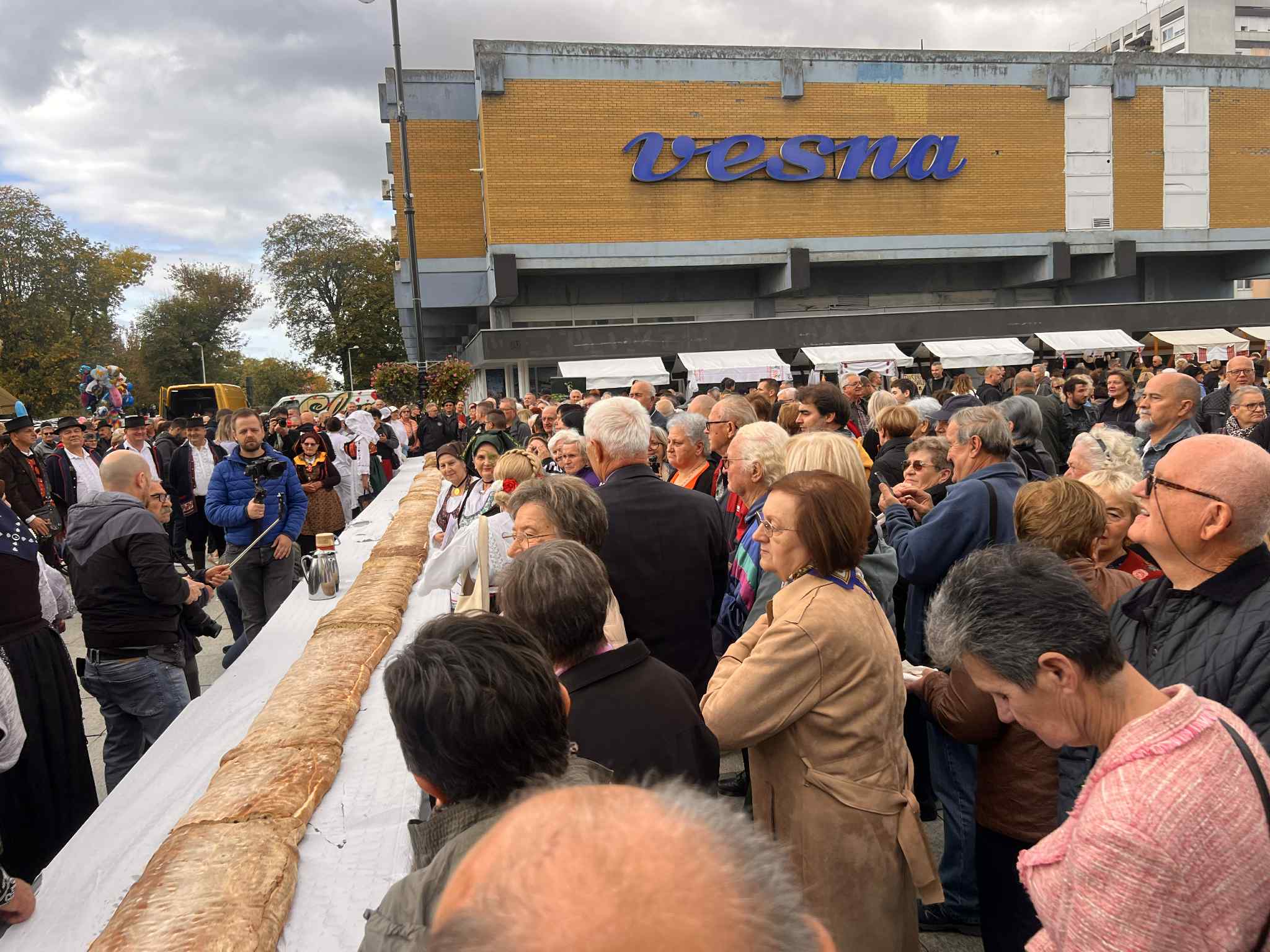Pogača Fest vraća mirise i okuse tradicije u središte Slavonskog Broda