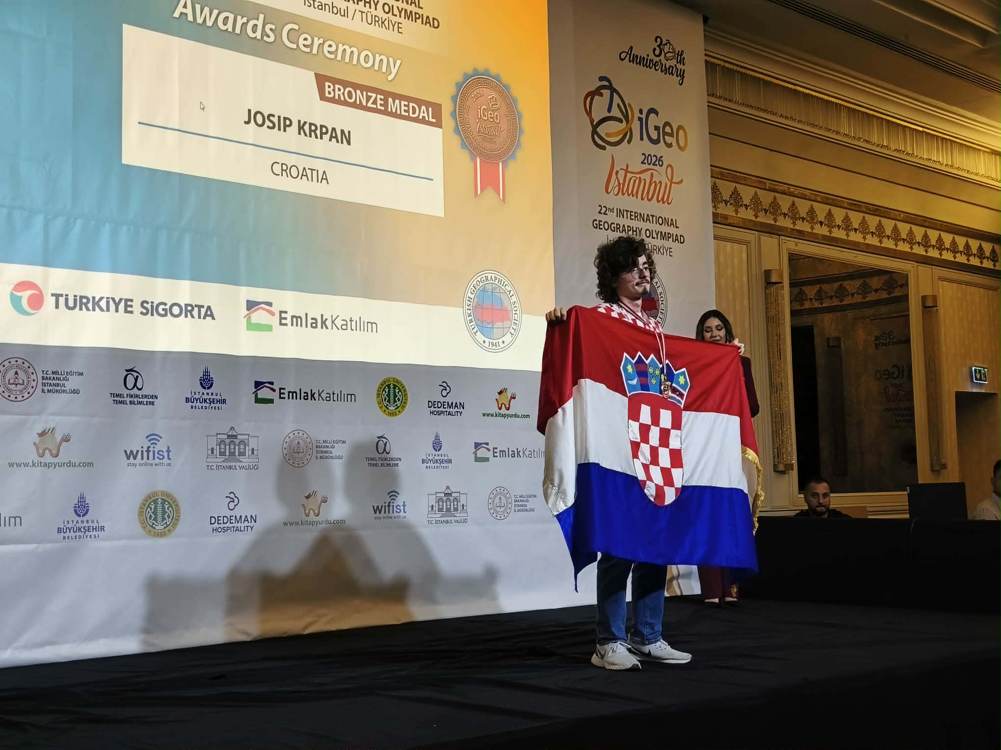 Veliki uspjeh brodskog gimnazijalca: Josip Krpan osvojio broncu na međunarodnoj olimpijadi