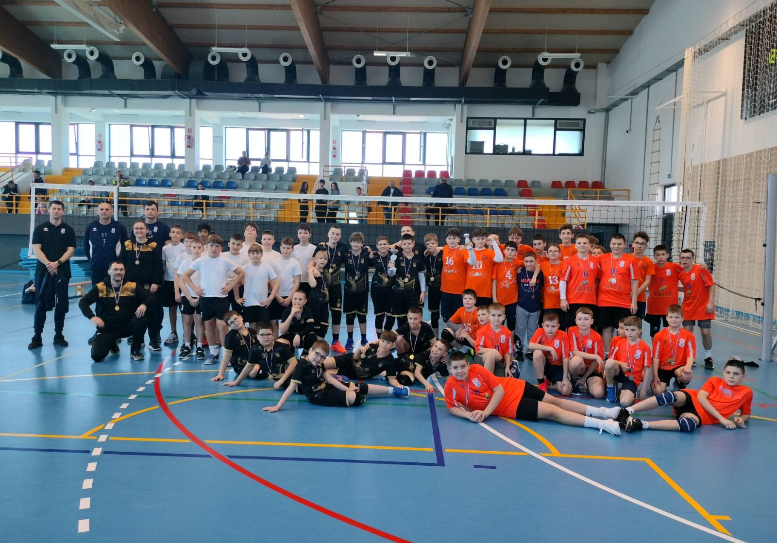 Poznati putnici na državno prvenstvo: Finalni turnir Slavonije u maloj odbojci (U 13) odigran u Slavonskom Brodu