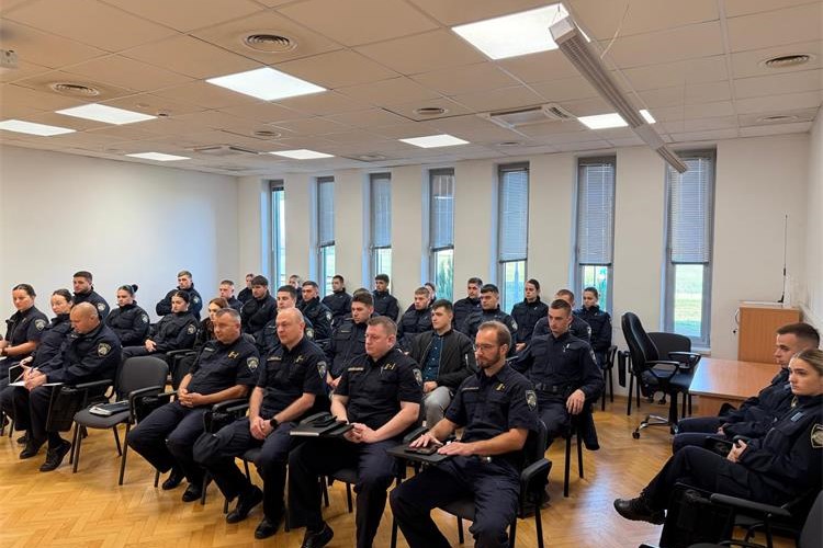 Nova generacija policajaca počinje raditi u Brodsko-posavskoj županiji
