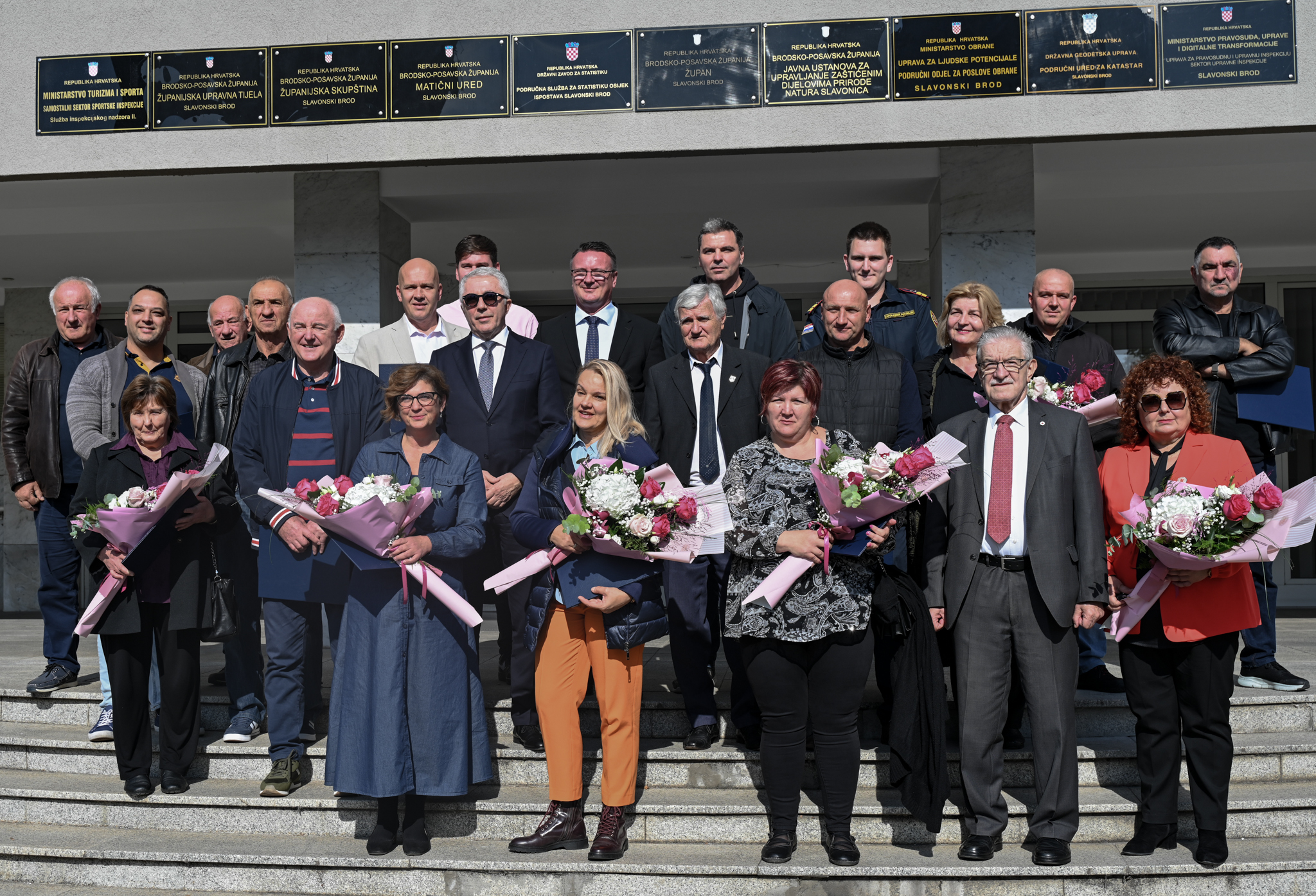 Ljudi koji daju sebe: Brodsko-posavska županija zahvalila najvjernijim darivateljima krvi