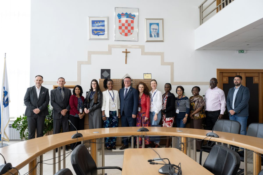 Slavonski Brod ponovno okupio akademski svijet: Na Sveučilište stigli gosti iz Europe i Afrike!